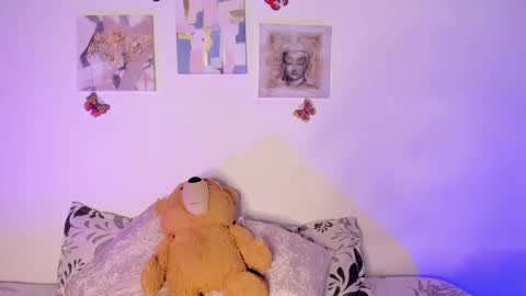 Snapshot of samara_jonnes_ chatting on 29, 1, 2025 Samara is my name a pleasure delighted that you are here leave your thumb up it is important to me online show from 29, 1, 2025