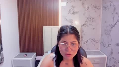 samaralee3 online show from 10, 2, 2026