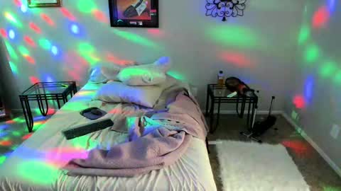 Yaya online show from 18, 2, 2025