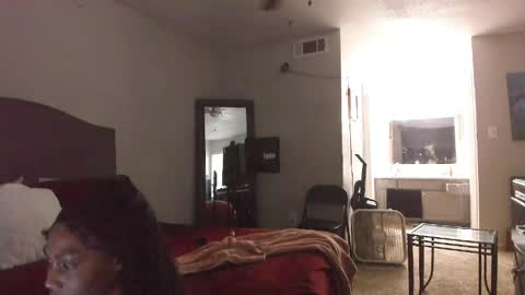 Yaya online show from 12, 4, 2026