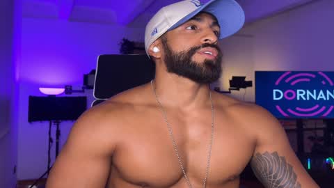 Snapshot of samdornan chatting on 31, 12, 2024 Sam Dornan online show from 31, 12, 2024