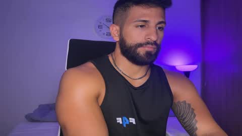 Snapshot of samdornan chatting on 7, 2, 2025 Sam Dornan online show from 7, 2, 2025