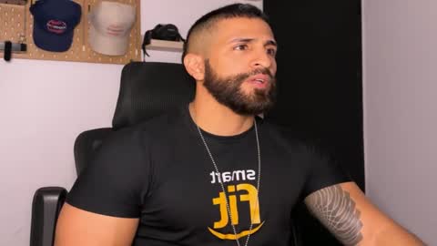 Snapshot of samdornan chatting on 25, 2, 2026 Sam Dornan online show from 25, 2, 2026