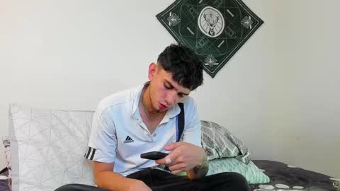 Snapshot of samevansx chatting on 7, 2, 2026 samevansx online show from 7, 2, 2026