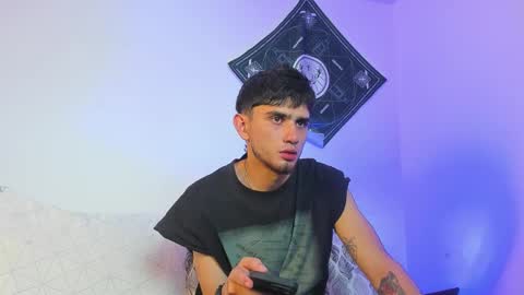 Snapshot of samevansx chatting on 11, 2, 2026 samevansx online show from 11, 2, 2026