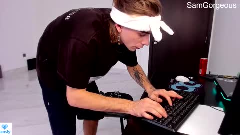 Fansly -       Top4fans   online show from 25, 2, 2025