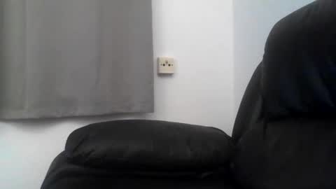 Snapshot of samiam381653 chatting on 6, 10, 2025 samiam381653 online show from 6, 10, 2025