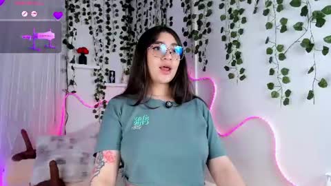 Snapshot of samii_evanns chatting on 18, 6, 2026 Samii Evans online show from 18, 6, 2026