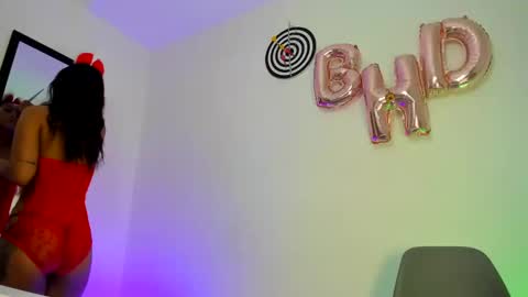 Snapshot of samikiulers chatting on 30, 12, 2024 Sami online show from 30, 12, 2024