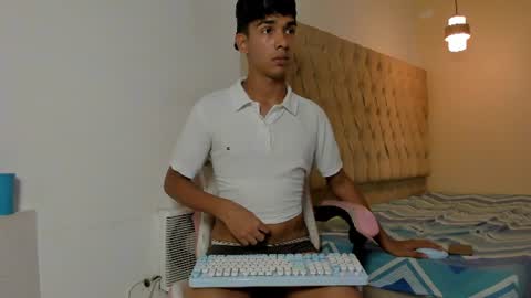 Snapshot of samir_19x chatting on 10, 7, 2026 samir_19x online show from 10, 7, 2026