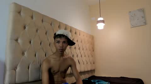 Snapshot of samir_19x chatting on 15, 7, 2026 samir_19x online show from 15, 7, 2026