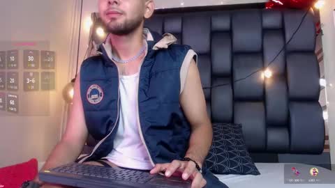 Snapshot of samir_bear chatting on 25, 2, 2025 Samir online show from 25, 2, 2025