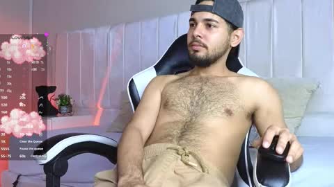 Snapshot of samir_bear chatting on 22, 10, 2025 Samir online show from 22, 10, 2025