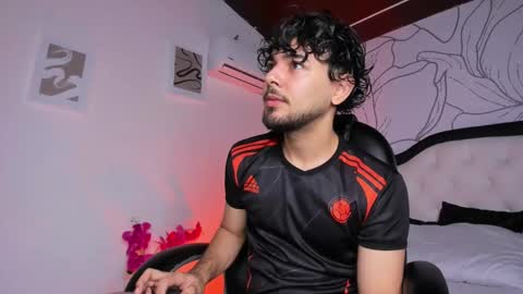 Snapshot of samir_bear chatting on 17, 11, 2025 Samir online show from 17, 11, 2025