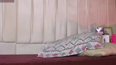 Snapshot of samir_bear chatting on 20, 12, 2025 Samir online show from 20, 12, 2025