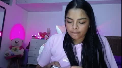 Danna dulce online show from 15, 4, 2026