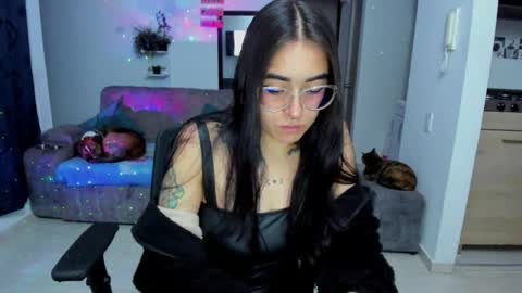 Snapshot of samismith77 chatting on 5, 5, 2026 SARA online show from 5, 5, 2026