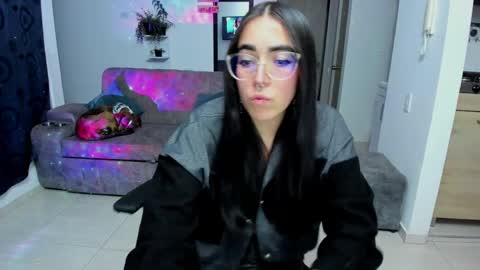 Snapshot of samismith77 chatting on 18, 5, 2026 SARA online show from 18, 5, 2026
