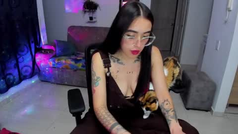 Snapshot of samismith77 chatting on 18, 7, 2026 SARA online show from 18, 7, 2026