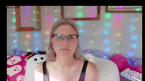 Snapshot of sammiesin13 chatting on 24, 7, 2026 Samantha online show from 24, 7, 2026
