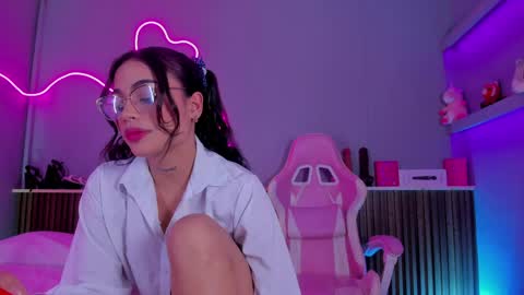 Sammy Rose online show from 11, 4, 2026