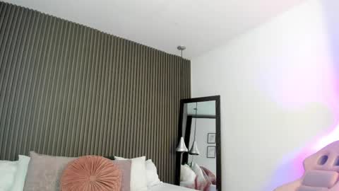 Axel online show from 28, 9, 2025