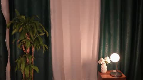 Snapshot of sammylaszlow chatting on 19, 7, 2026 Sammy online show from 19, 7, 2026
