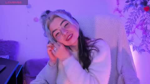   online show from 8, 3, 2025