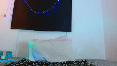 Samantha ferrer online show from 6, 2, 2025