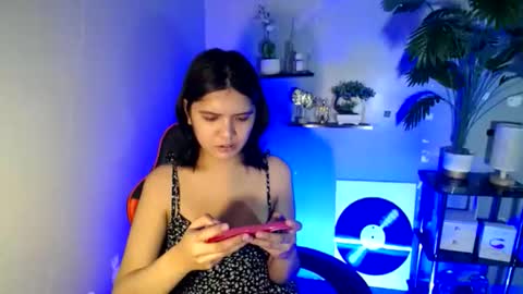 Snapshot of sampaguita_pinayxx chatting on 8, 6, 2026 SOFIA online show from 8, 6, 2026