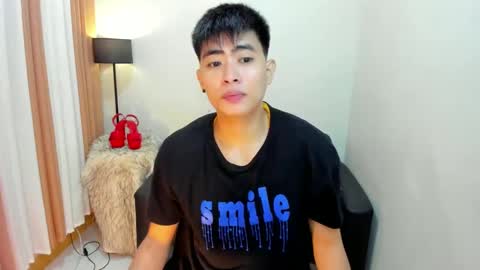 Snapshot of samuelangelo chatting on 4, 12, 2024 Sam online show from 4, 12, 2024