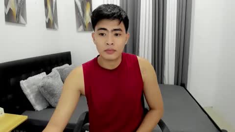 Snapshot of samuelangelo chatting on 2, 11, 2025 Sam online show from 2, 11, 2025