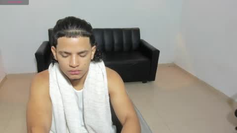 samxx_muscle online show from 3, 6, 2026