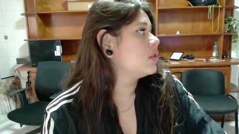 Snapshot of samy_green_ chatting on 13, 10, 2025 samy_green_ online show from 13, 10, 2025
