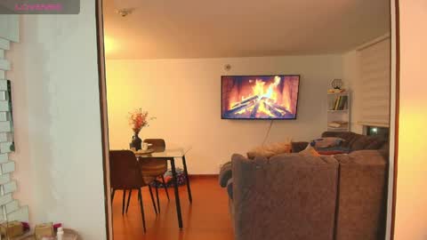 Hello I am absent due to a family calamity I will return soon-hola estoy ausente por un problema familiar volvere pronto. online show from 24, 4, 2026