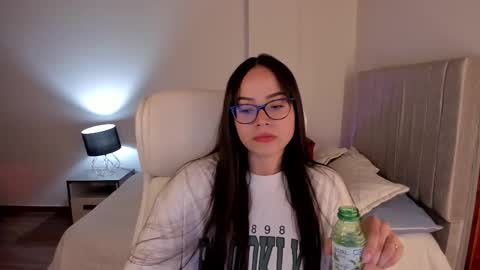 Snapshot of samy_one chatting on 29, 10, 2025 Samy online show from 29, 10, 2025