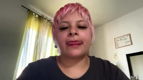 Snapshot of samymoon3 chatting on 23, 5, 2026 Samymoon online show from 23, 5, 2026