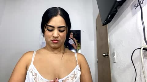 Snapshot of samyrosss6 chatting on 17, 7, 2026 Samy online show from 17, 7, 2026