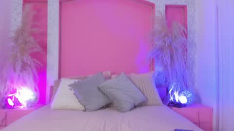 Sam online show from 18, 4, 2026