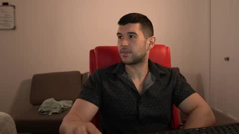 Snapshot of sandow_ chatting on 20, 5, 2026 Sandow online show from 20, 5, 2026
