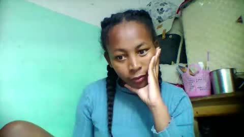 sandra1253099 online show from 25, 10, 2025