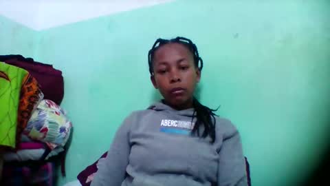 sandra1253099 online show from 9, 11, 2025