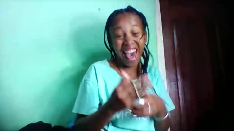 sandra1253099 online show from 15, 4, 2026