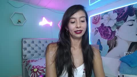 sandra  online show from 4, 4, 2026