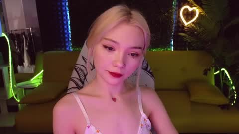 Sandy  online show from 31, 1, 2025