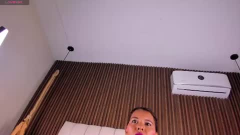 Snapshot of sandramilerr chatting on 5, 8, 2026 Sandra online show from 5, 8, 2026