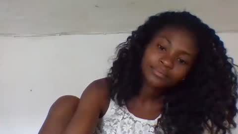 sandricaaa online show from 2, 12, 2025