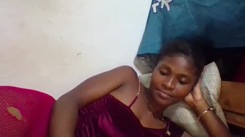 sandricaaa online show from 4, 2, 2026