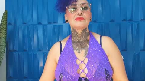 Sandy Rose online show from 6, 2, 2025