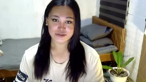 DANAYA online show from 5, 10, 2025